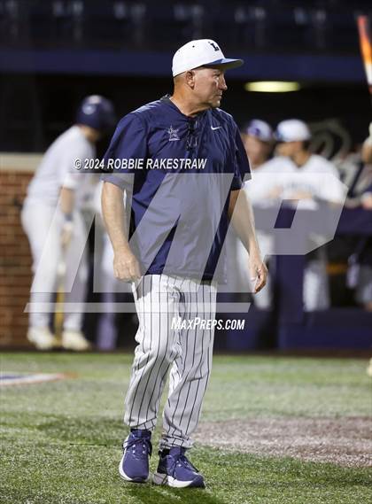 Thumbnail 3 in Lone Star vs. Forney (UIL 5A Regional Semifinal Playoff) photogallery.