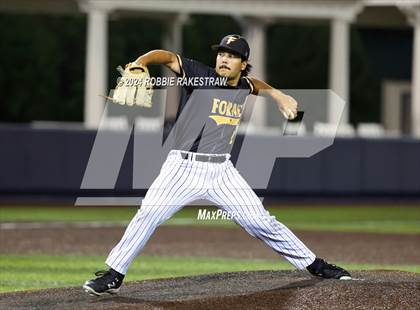 Thumbnail 1 in Lone Star vs. Forney (UIL 5A Regional Semifinal Playoff) photogallery.