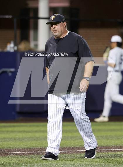 Thumbnail 2 in Lone Star vs. Forney (UIL 5A Regional Semifinal Playoff) photogallery.
