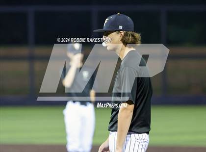 Thumbnail 3 in Lone Star vs. Forney (UIL 5A Regional Semifinal Playoff) photogallery.