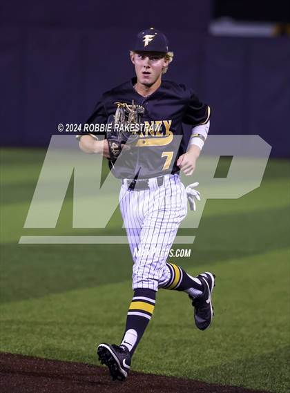Thumbnail 2 in Lone Star vs. Forney (UIL 5A Regional Semifinal Playoff) photogallery.