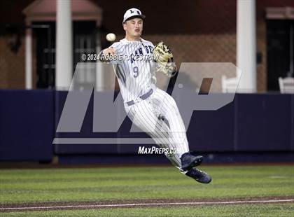 Thumbnail 2 in Lone Star vs. Forney (UIL 5A Regional Semifinal Playoff) photogallery.