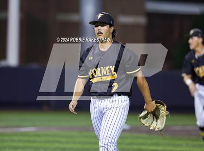 Thumbnail 3 in Lone Star vs. Forney (UIL 5A Regional Semifinal Playoff) photogallery.