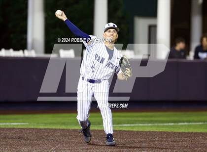 Thumbnail 2 in Lone Star vs. Forney (UIL 5A Regional Semifinal Playoff) photogallery.