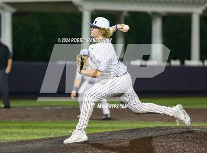 Thumbnail 2 in Lone Star vs. Forney (UIL 5A Regional Semifinal Playoff) photogallery.