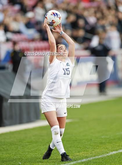 Thumbnail 3 in Lone Peak vs. Syracuse (UHSAA 6A Final) photogallery.