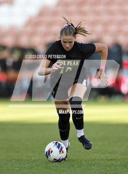 Thumbnail 2 in Lone Peak vs. Syracuse (UHSAA 6A Final) photogallery.
