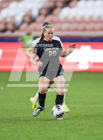 Thumbnail 3 in Lone Peak vs. Syracuse (UHSAA 6A Final) photogallery.