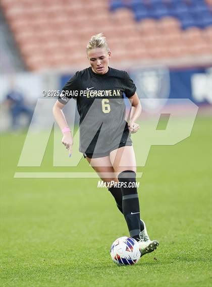 Thumbnail 1 in Lone Peak vs. Syracuse (UHSAA 6A Final) photogallery.
