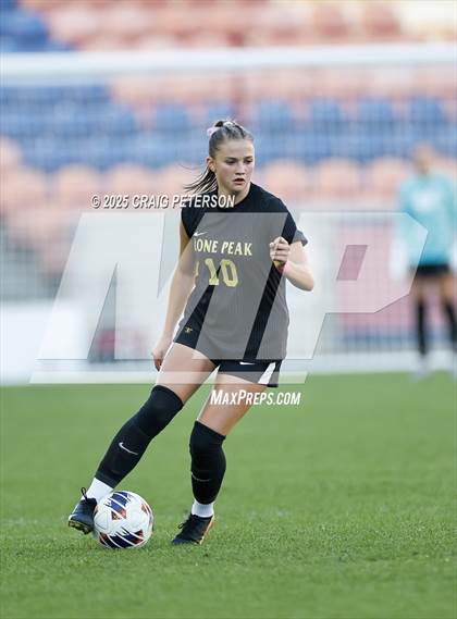 Thumbnail 3 in Lone Peak vs. Syracuse (UHSAA 6A Final) photogallery.