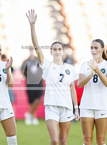 Thumbnail 2 in Lone Peak vs. Syracuse (UHSAA 6A Final) photogallery.