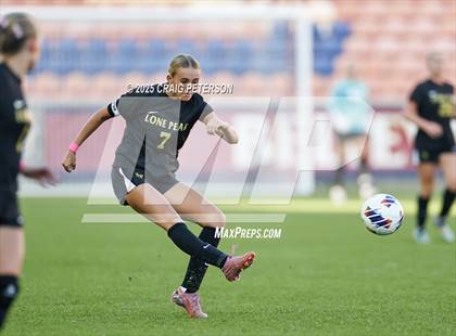 Thumbnail 2 in Lone Peak vs. Syracuse (UHSAA 6A Final) photogallery.