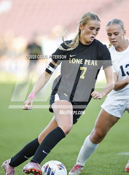 Thumbnail 2 in Lone Peak vs. Syracuse (UHSAA 6A Final) photogallery.