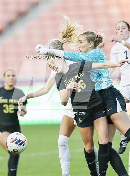 Thumbnail 2 in Lone Peak vs. Syracuse (UHSAA 6A Final) photogallery.