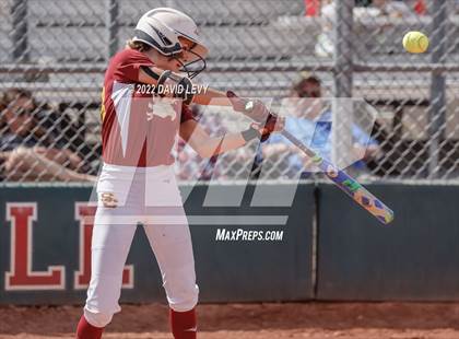 Thumbnail 3 in Hamilton vs. Salpointe Catholic photogallery.