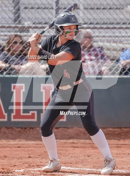 Thumbnail 3 in Hamilton vs. Salpointe Catholic photogallery.