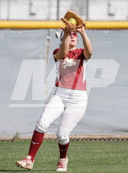 Thumbnail 2 in Hamilton vs. Salpointe Catholic photogallery.