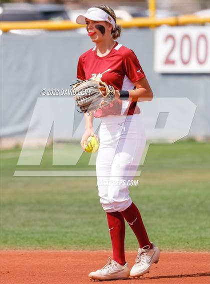 Thumbnail 3 in Hamilton vs. Salpointe Catholic photogallery.