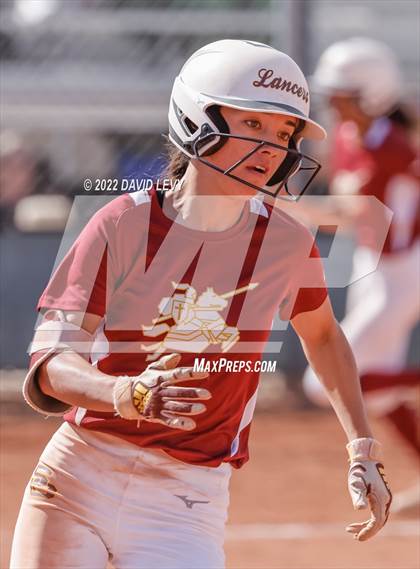 Thumbnail 1 in Hamilton vs. Salpointe Catholic photogallery.