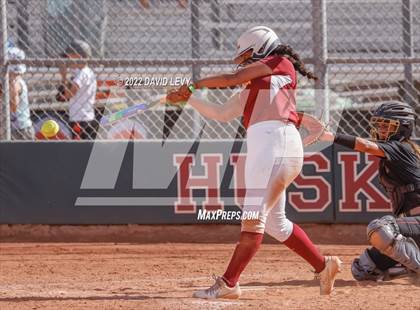 Thumbnail 1 in Hamilton vs. Salpointe Catholic photogallery.