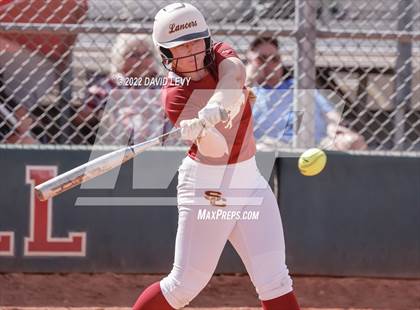 Thumbnail 1 in Hamilton vs. Salpointe Catholic photogallery.