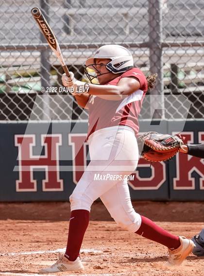Thumbnail 3 in Hamilton vs. Salpointe Catholic photogallery.