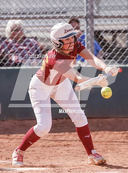 Thumbnail 1 in Hamilton vs. Salpointe Catholic photogallery.