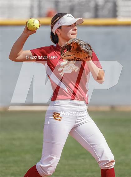Thumbnail 2 in Hamilton vs. Salpointe Catholic photogallery.
