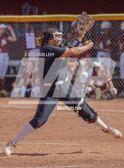 Thumbnail 3 in Hamilton vs. Salpointe Catholic photogallery.