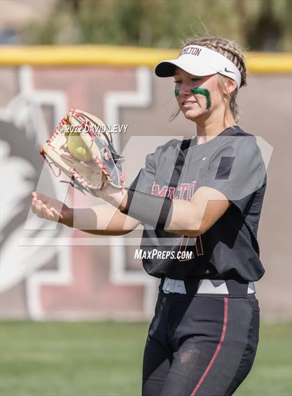 Thumbnail 1 in Hamilton vs. Salpointe Catholic photogallery.