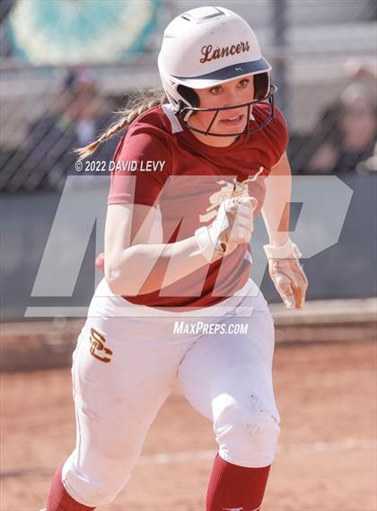 Thumbnail 2 in Hamilton vs. Salpointe Catholic photogallery.