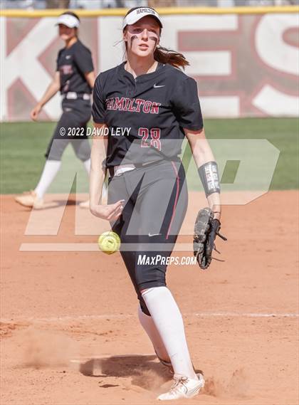 Thumbnail 2 in Hamilton vs. Salpointe Catholic photogallery.