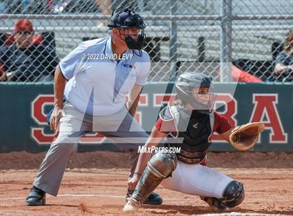 Thumbnail 3 in Hamilton vs. Salpointe Catholic photogallery.