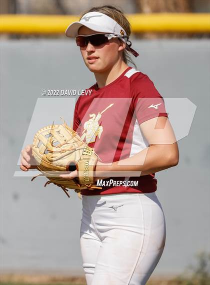 Thumbnail 3 in Hamilton vs. Salpointe Catholic photogallery.