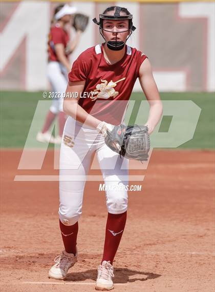 Thumbnail 1 in Hamilton vs. Salpointe Catholic photogallery.