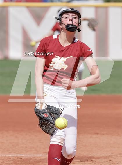 Thumbnail 2 in Hamilton vs. Salpointe Catholic photogallery.