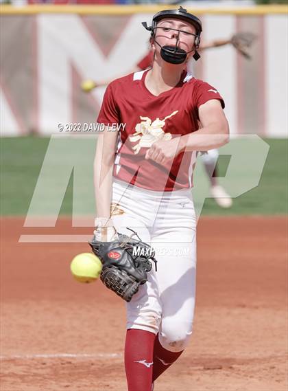 Thumbnail 3 in Hamilton vs. Salpointe Catholic photogallery.