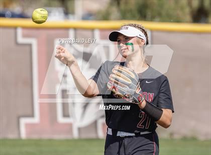 Thumbnail 2 in Hamilton vs. Salpointe Catholic photogallery.