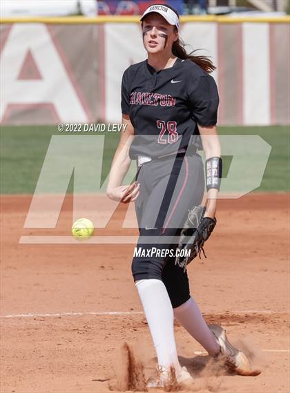 Thumbnail 2 in Hamilton vs. Salpointe Catholic photogallery.