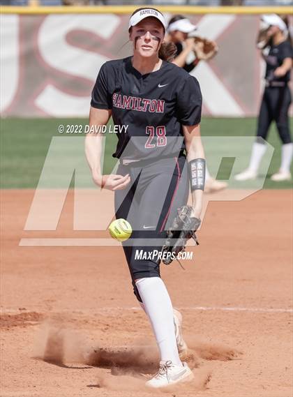 Thumbnail 3 in Hamilton vs. Salpointe Catholic photogallery.