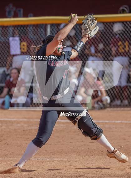 Thumbnail 1 in Hamilton vs. Salpointe Catholic photogallery.
