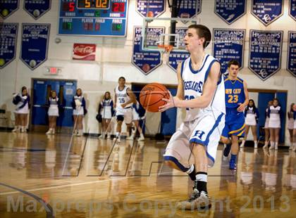 Thumbnail 2 in Newport Central Catholic @ Highlands photogallery.
