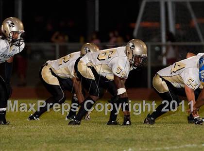 Thumbnail 1 in Enochs vs. Sierra photogallery.