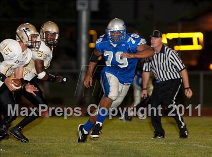 Thumbnail 1 in Enochs vs. Sierra photogallery.