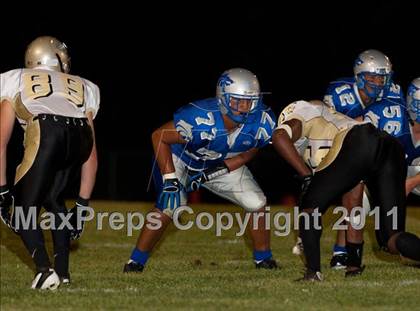 Thumbnail 3 in Enochs vs. Sierra photogallery.