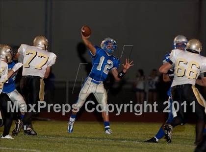 Thumbnail 2 in Enochs vs. Sierra photogallery.