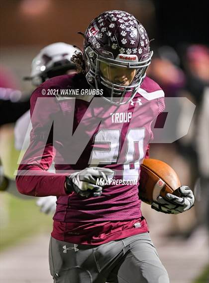 Thumbnail 3 in Troup vs. Waskom (UIL 3A Area Playoff) photogallery.