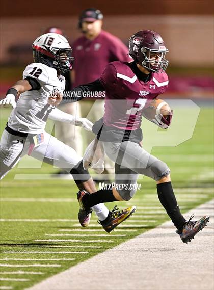 Thumbnail 2 in Troup vs. Waskom (UIL 3A Area Playoff) photogallery.