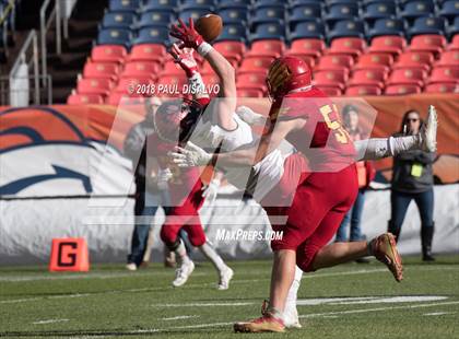 Thumbnail 2 in Loveland vs. Skyline (CHSAA 4A State Final) photogallery.