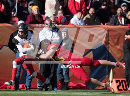 Thumbnail 1 in Loveland vs. Skyline (CHSAA 4A State Final) photogallery.